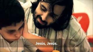 JESÚS ESTA EN LA TIERRA The name lives on  David Phelps (CON TRADUCCIÓN ESPAÑOL))