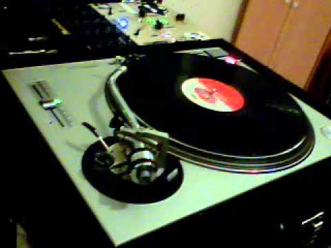 Mira J. Anthony "every little thing i do" (Radio Party Version Feat Graphics) 1999 | R&B 90s | en YouTube Mira J. Anthony "every little thing i do" (Radio Party Version Feat Graphics) 1999 | R&B 90s | en YouTube