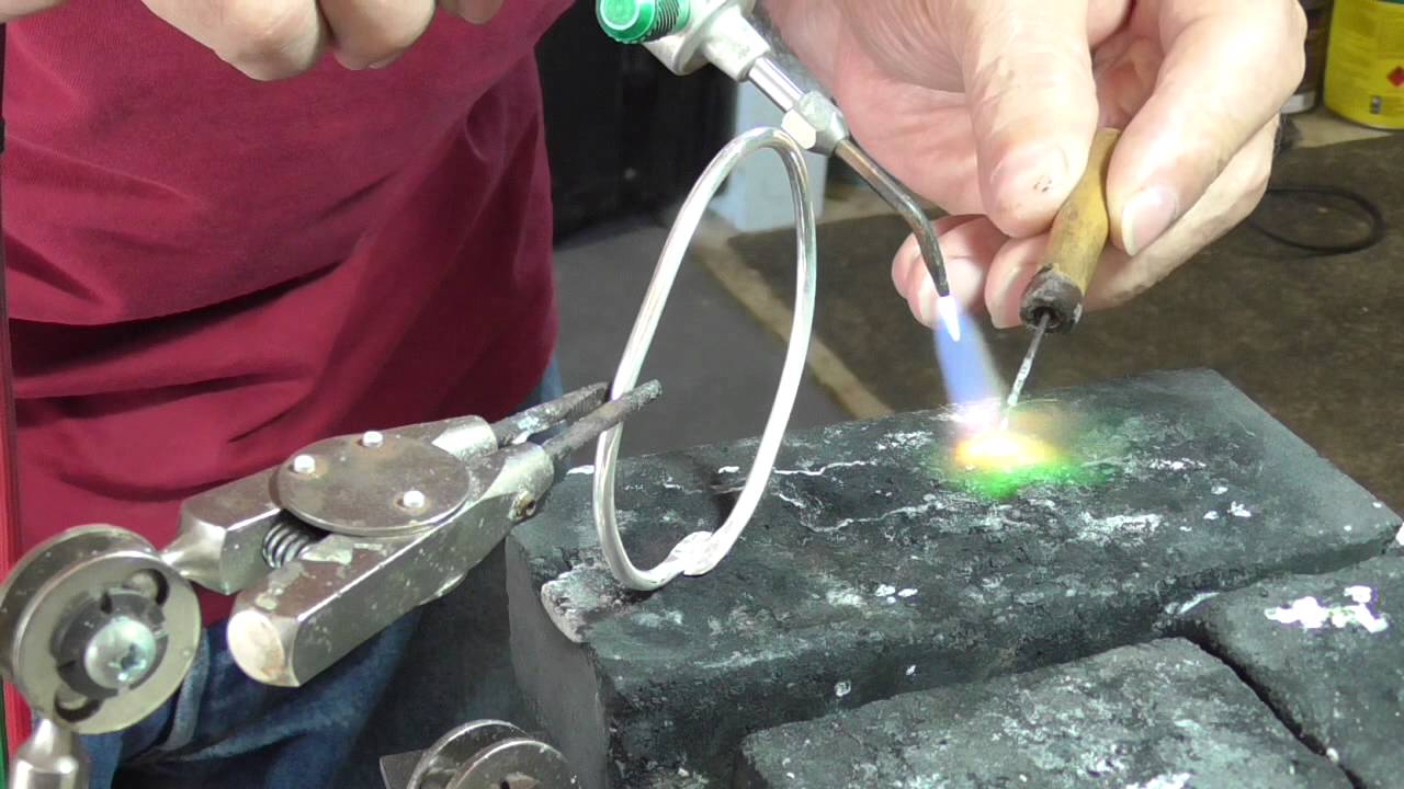 жемчужный браслет