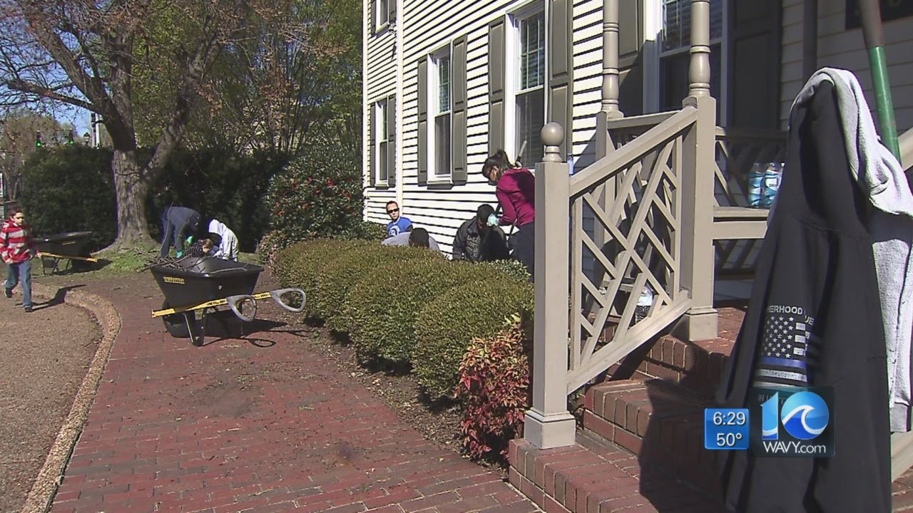 Portsmouth officers landscape Edmarc Hospice for Children