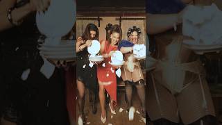 PARÉA co-starring Miriana Conte & KIKI out is now everywhere 🇬🇷🇲🇹🇫🇮 #parea #visualizer