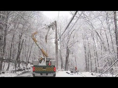 Nor'easter causes widespread power outages