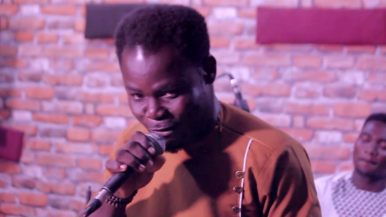 Evame Nam - Min. Hope Amegah (Official Video Directed By Tushow Multimedia)