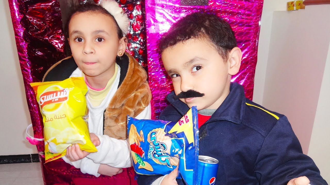 الشرطي حمودي ينقذ ماكينة الحلويات من الحرامي!