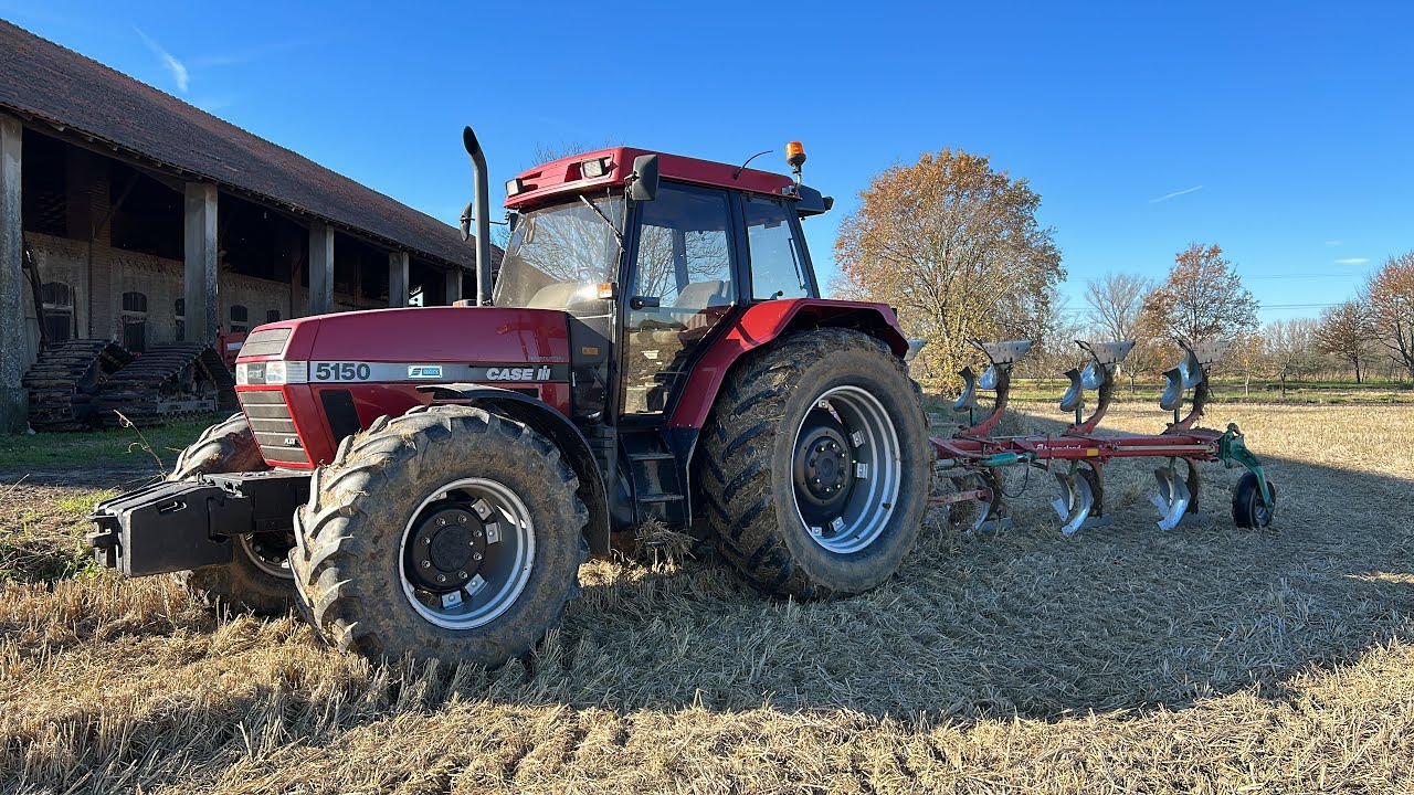 CAB VIEW - Caseih Maxxum 5150 PLUS + Aratro trivomere | Aratura 2023