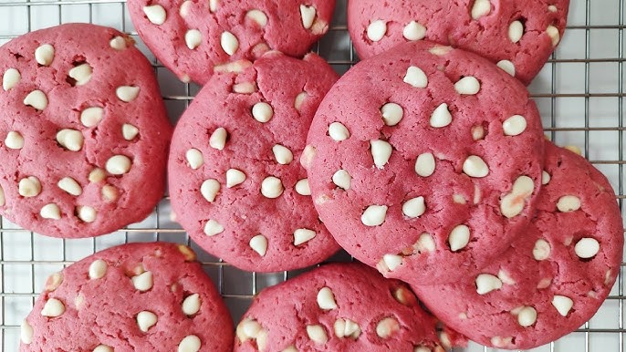 Pink Sugar Cookies - My Mini Chefs