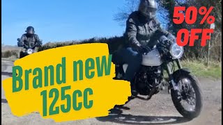 Screaming off on our 125cc bikes for lunch in Honeystreet !