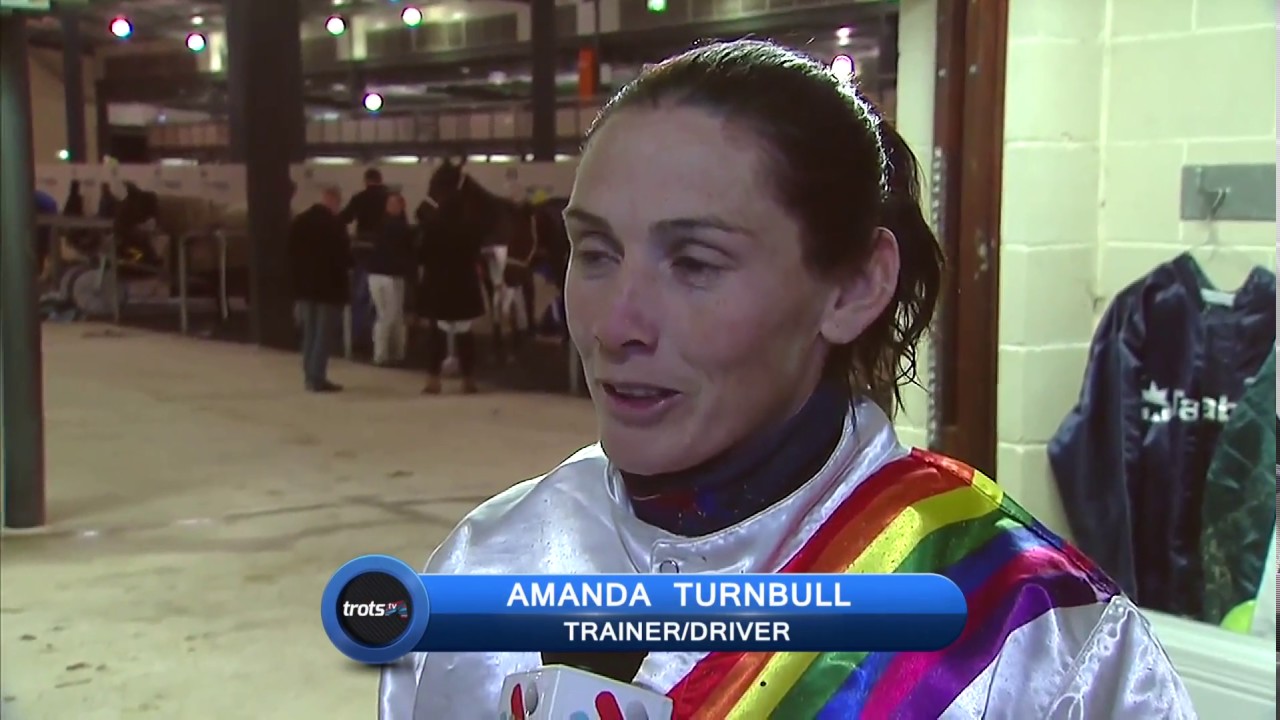 BREEDERS CHALLENGE - AMANDA TURNBULL