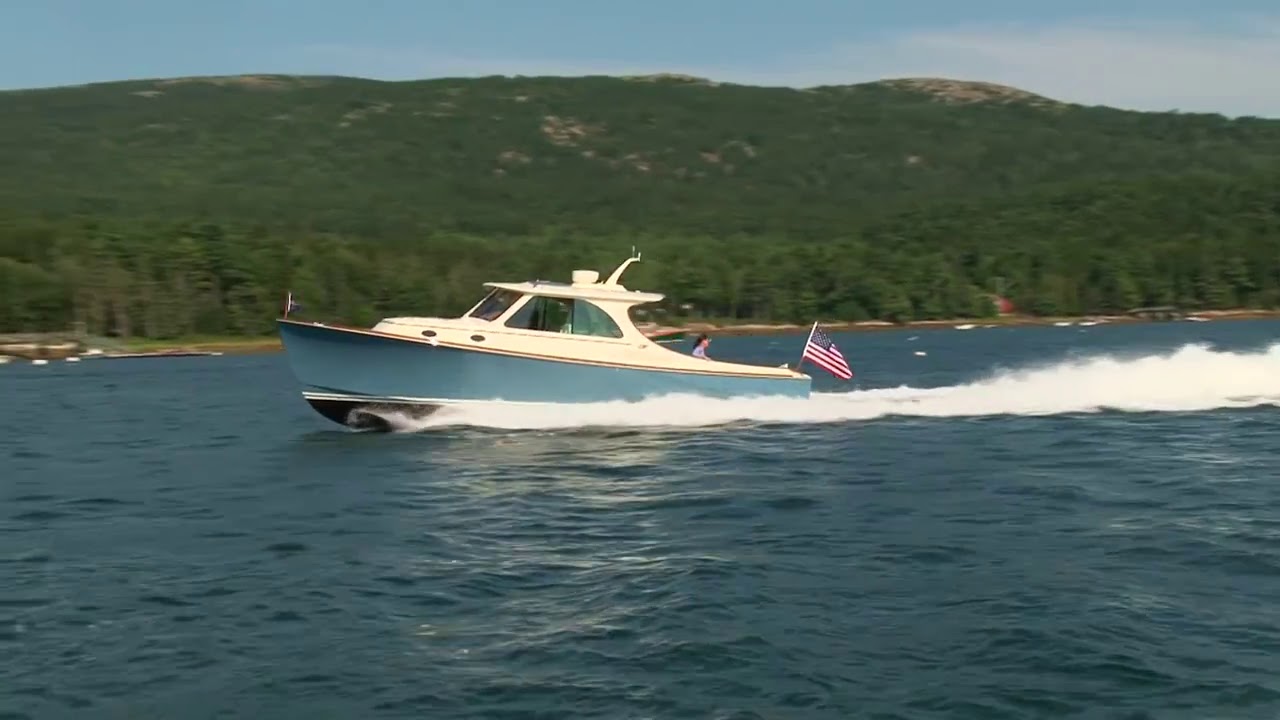 Hinckley Talaria 34
