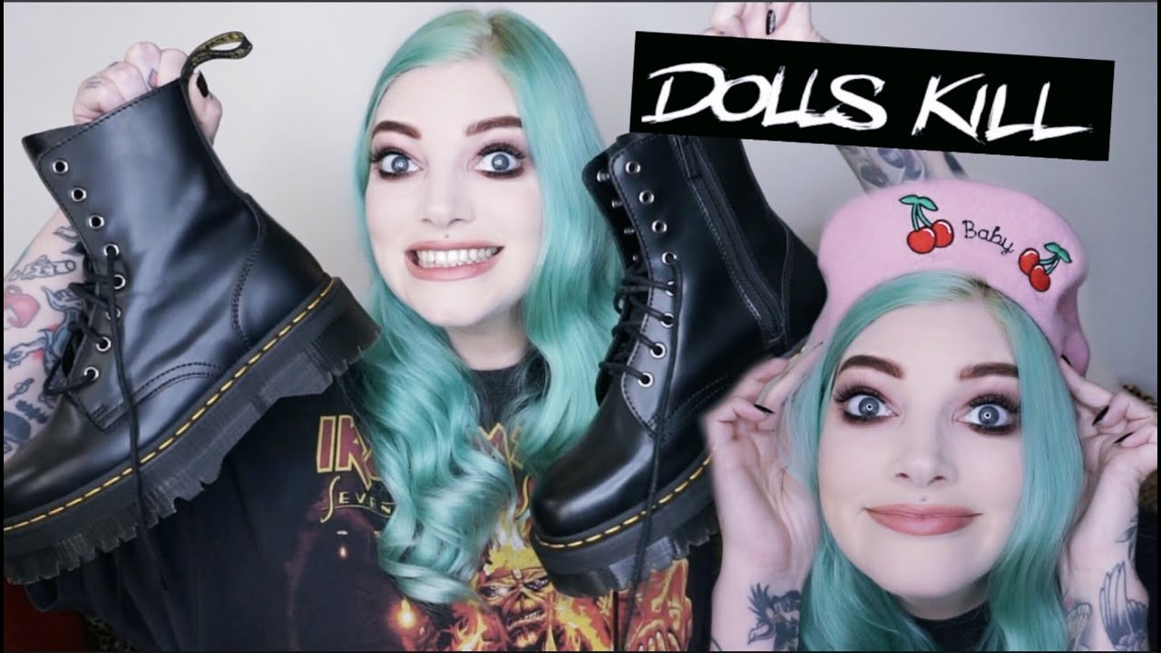 dolls kill sample sale tour