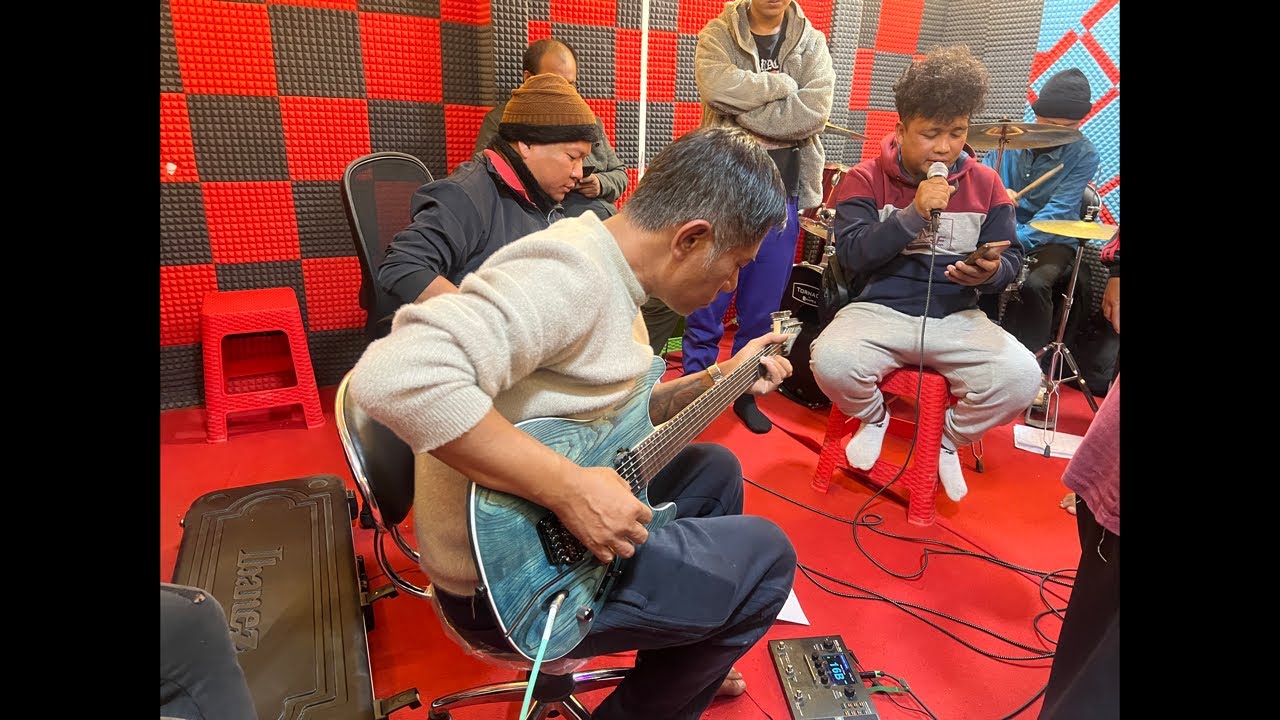 Live Jam with Deihpi Falcon