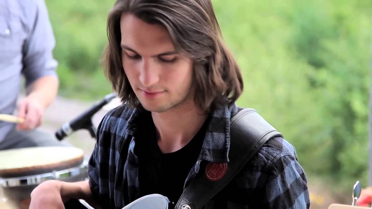 UPSTREAM // Alles singt (Acoustic Video)