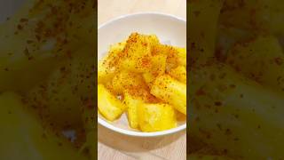 Un antojo saludable, Piña con Chile #pineapple #healthysnacks #antojos #mexicanfood #mexico #canada