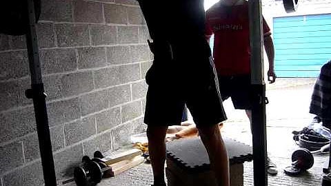 Box Squat (Below Parallel): 155kg.