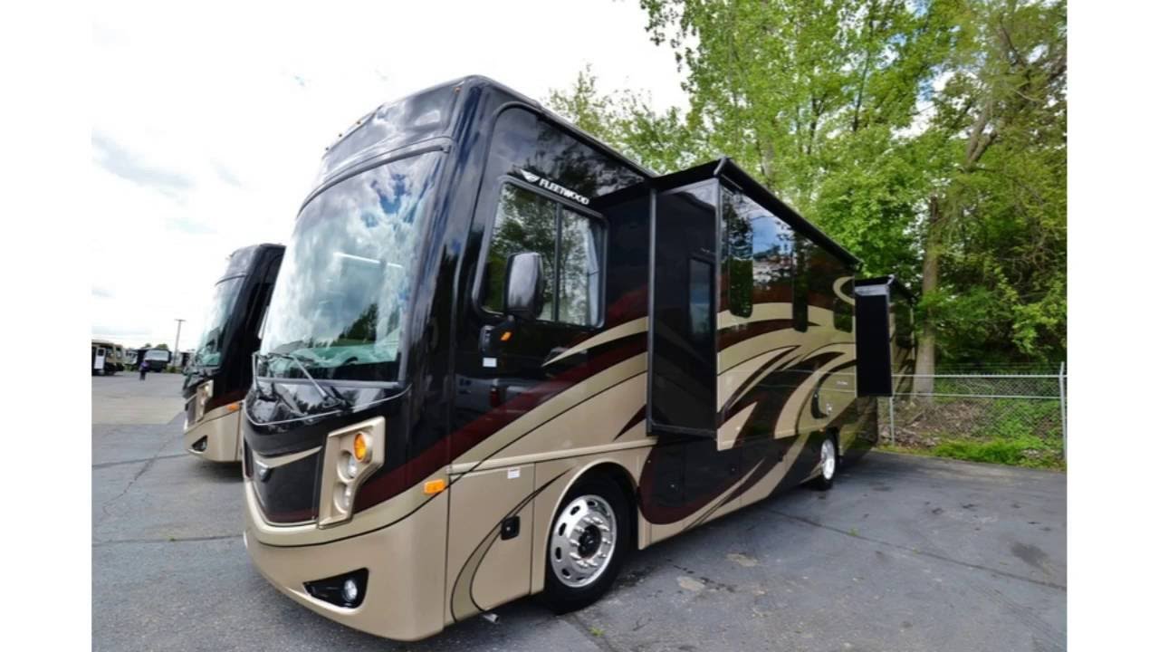 New 2017 Fleetwood Excursion 33D For Sale near Cleveland, OH