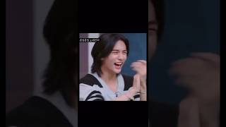 When Hyunjin Claps While Laughing🥺🥹🫰🏽❣️Thank You Stay For This Edit, I Needed This Today🫶🏽❤️ Resimi