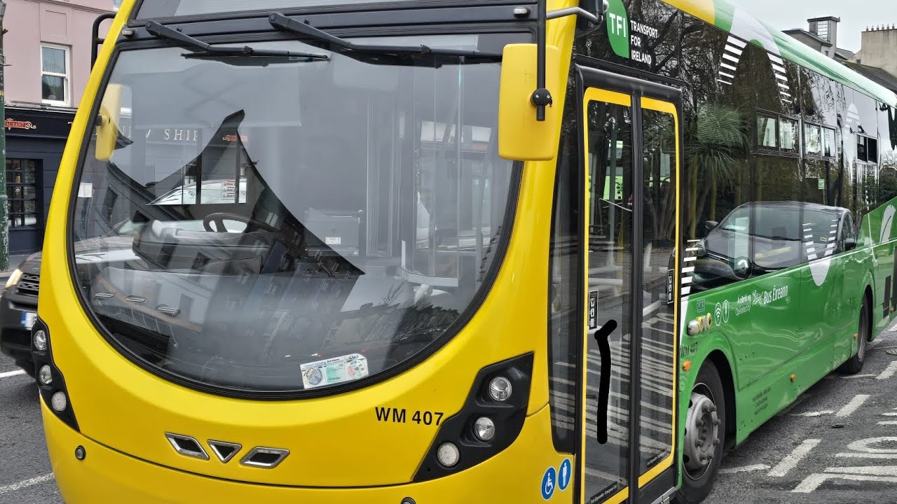 WM407 on the W5 bound for Oakwood