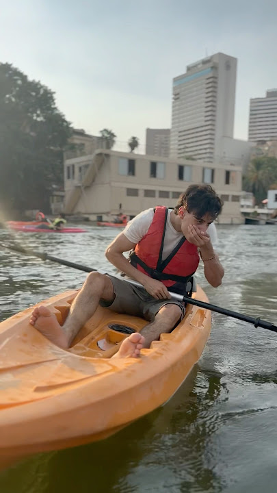 امكامل بيشرب من مياه النيل 😂