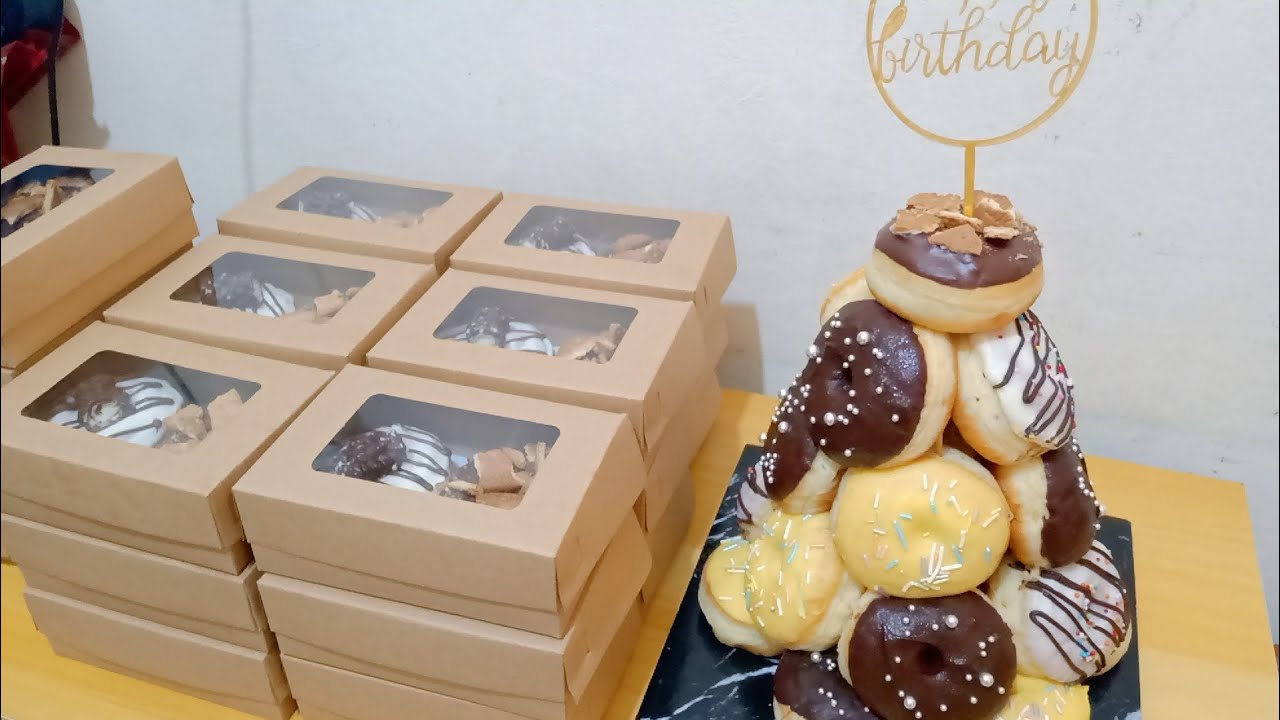DONAT TOWER PESANAN UNTUK ULANG TAHUN DONAT TOWER PESANAN UNTUK ULANG TAHUN