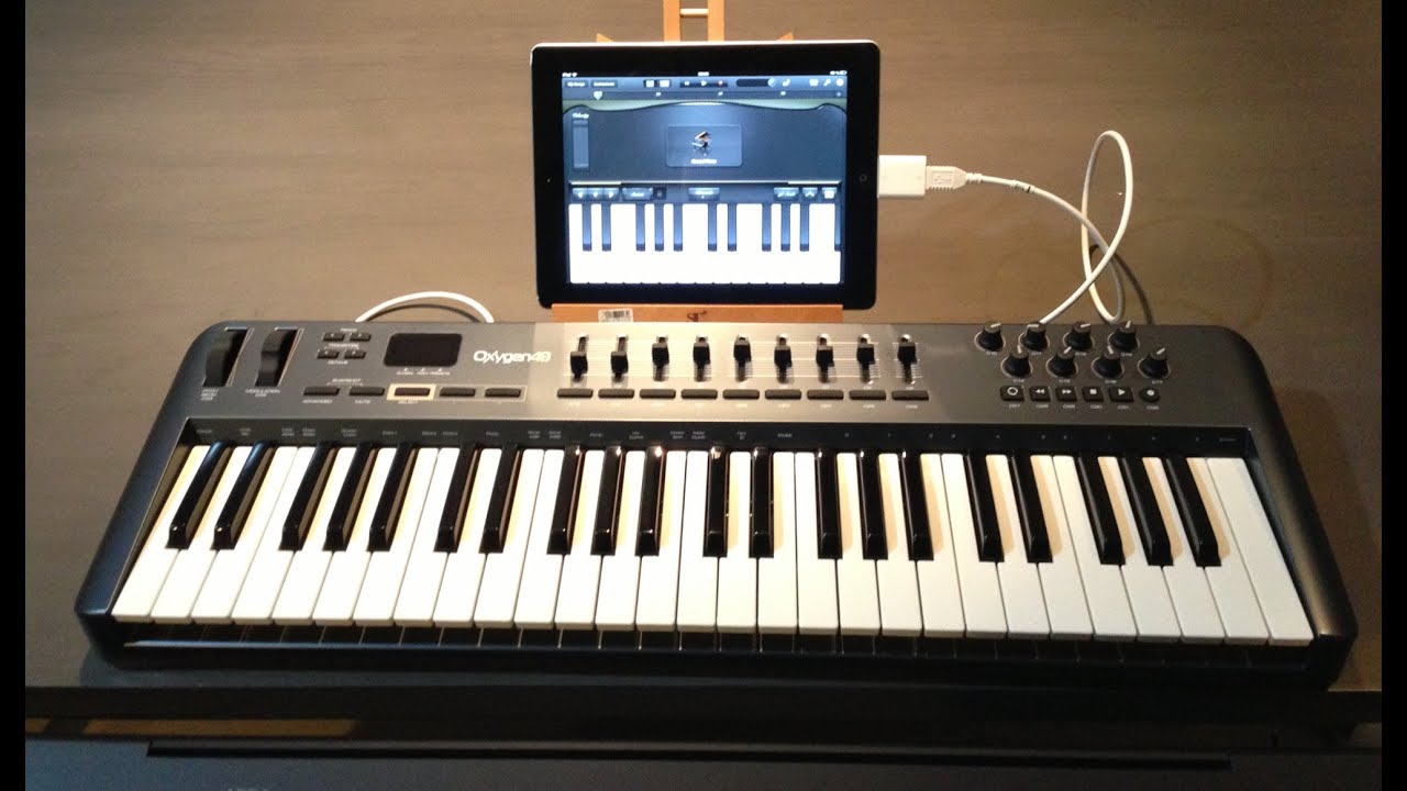 Connect A Midi Controller Keyboard To Your Ipad W Connexion Kit Garageband Youtube