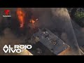 Supermercado de Nueva York arde en llamas y el fuego se extiende en varios edificios