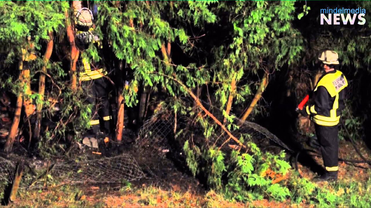 Mindelheim: Gartenhaus in Flammen