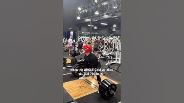 Pulled 700lbs in front of a crowded gym