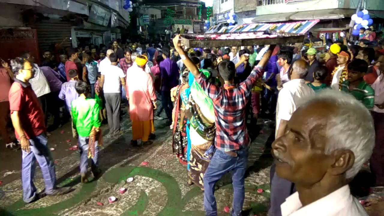 Durga puja shobha yatra gileshan Bazar durga mandir madhubani 2016