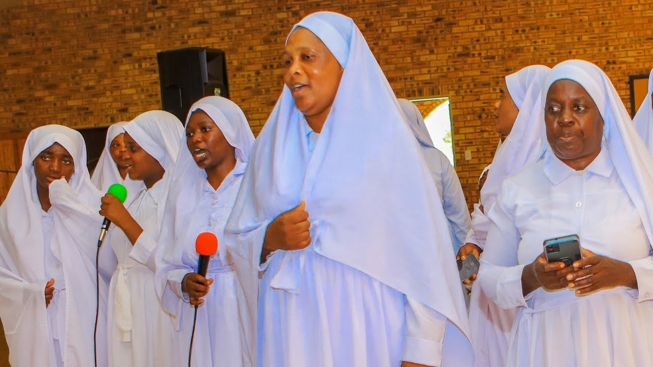 Church Service The African Apostolic Church – Gauteng South ProvinceHeidelberg |