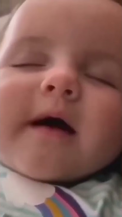 Bayi panggil mama so cute #bayi #bayiimut #babycute #babygemes #bayibulek #shorts