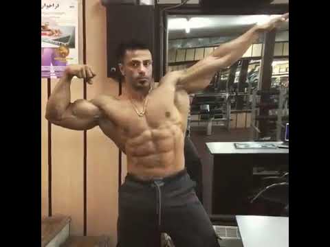 Mehdi Kamali posing#shorts