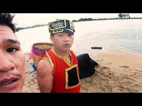 Video Mùng I : Team Quốc Màng Tang Chúc Tết Đầu Năm Mọi... - youtube