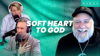 The Secret to a Soft Heart
Pastor Sam Harvey talks about keeping a soft heart towards God, even when life and church get disappointing. From rest home ministry to honesty in prayer, gratitude, and repentance, this conversation is a gentle reminder to stay close to Jesus no matter what season youre in.
| SOCIALS |
Follow us on INSTAGRAM!
- https://www.instagram.com/thoughtsandcommentsnz/
- https://www.instagram.com/thebrightsidenz/
- https://www.instagram.com/drivewithkatshow/
Visit our WEBSITE! https://www.rhema.co.nz/home
Join our FACEBOOK Page to engage with us! https://www.facebook.com/nzrhema
Support Rhema: https://donate.rhemamedia.co.nz/?brand=rhema
Would you like to pray for others or have a prayer request? 🙏
- Our Prayer Wall: https://www.rhema.co.nz/faith/prayerwall
To contact the studio
- Email: studio@rhema.co.nz
- Phone: 0508 474362
- (NZ) Text: 8168 with the keyword: RHEMA The Secret to a Soft Heart