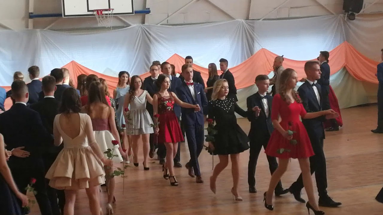 Polonez 2018 - Szkoła Podstawowa nr 2 w Łukowie - YouTube