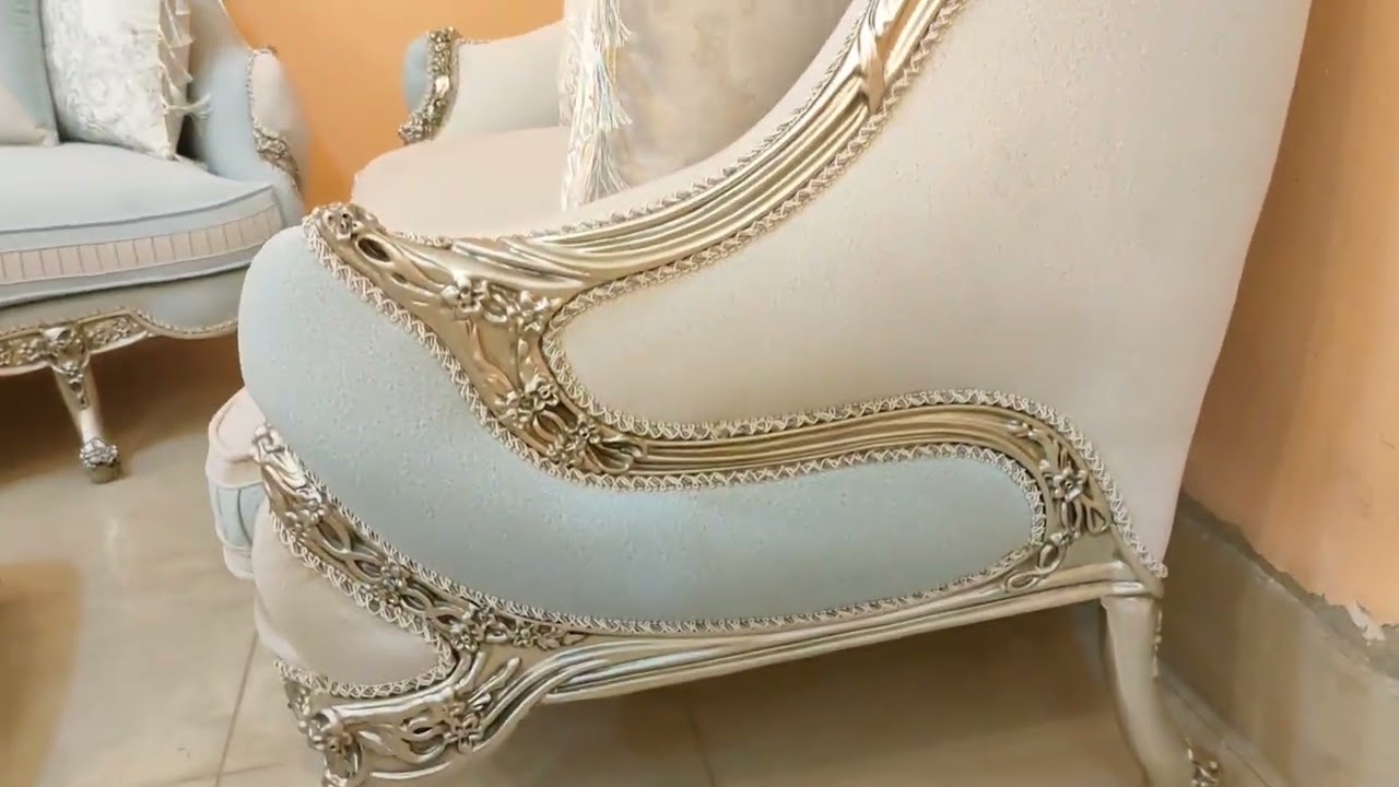 من داخل مصنع ومعرض أبناء المشمشي للاثاث