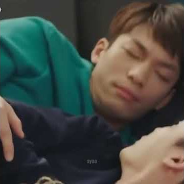 funny moments with Couple#leejongsuk