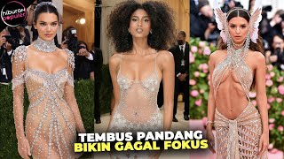 Pake Baju Tapi Dalamnya Keliatan 10 Artis Tampil Dangan Busana Transparan Di Met Gala 2021