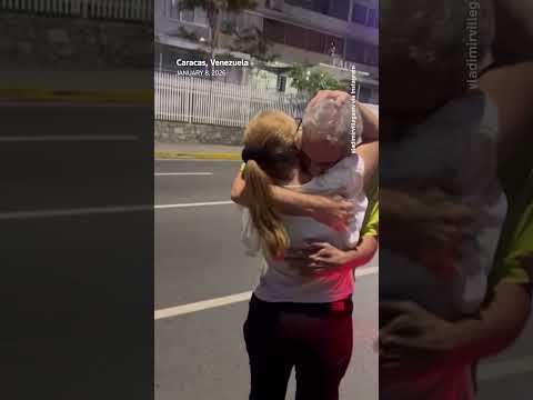 Video Venezuela opposition members reportedly freed in prisoner release