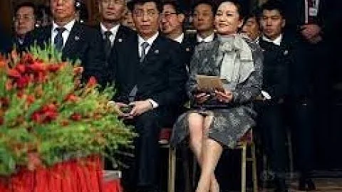 将升政治局委员？彭丽媛单独出镜大增！他取代王毅？老美当面说他：你是披着羊皮的战狼！他大笑。英国钢琴事件持续翻转。咆哮男遭起底 - 天天要闻