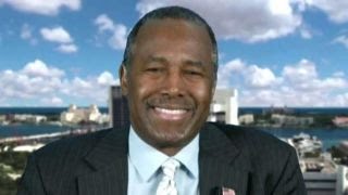 Ben Carson on political outsiders vs. traditional politicians in 2016