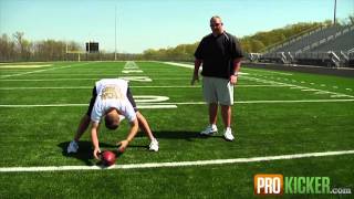 How to Long Snap a Football - Ben Fuller -Feet Alignment Lesson 2 - Long Snapping Instruction
