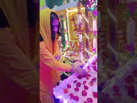 दीवानी बन जाऊगी #radha #radheradhe #radhakrishna #laddugopal #bhakti #bhajan #ytshorts #short #yt