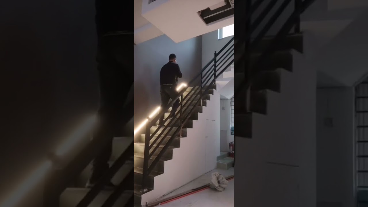 KOMIGAN Automatic Stair LED Lighting Demonstration