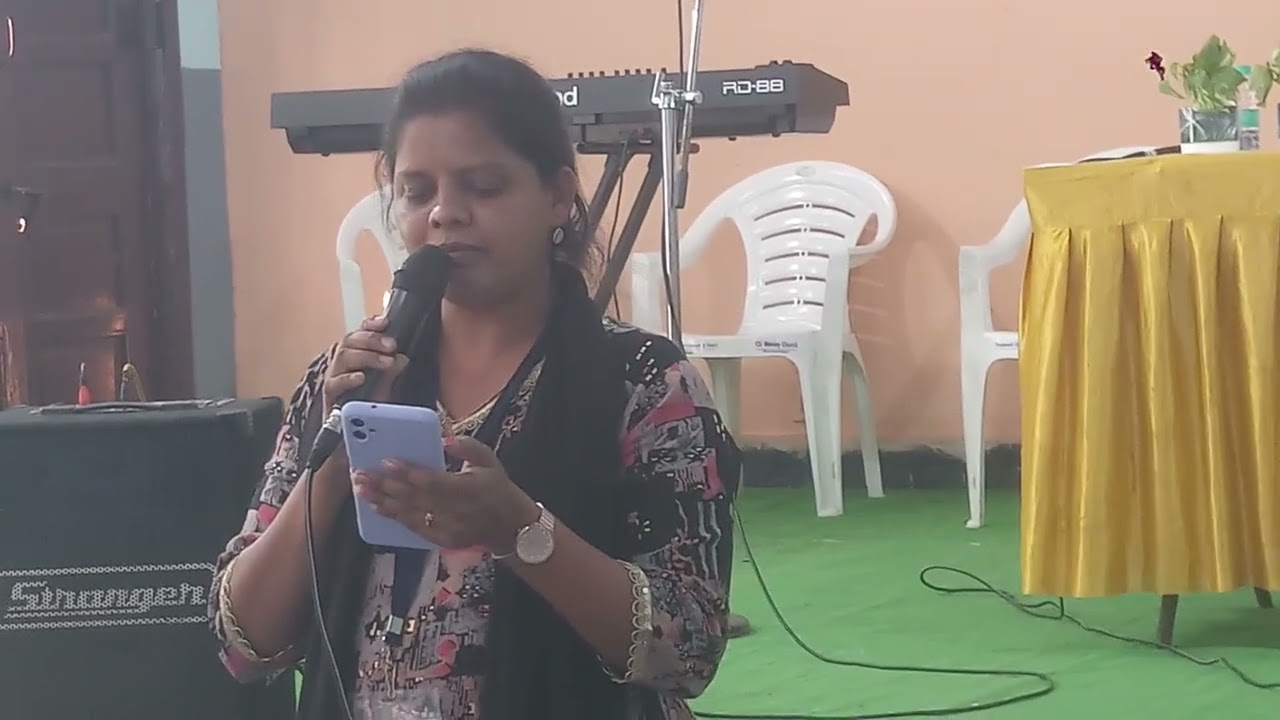 CSI వెస్లీ చర్చి ముషీరాబాద్ వన్ డే సండే స్కూల్ టీచర్స్ ట్రైనింగ్ వర్కుషాపు లో.మంచి పాట పాడినాడు 