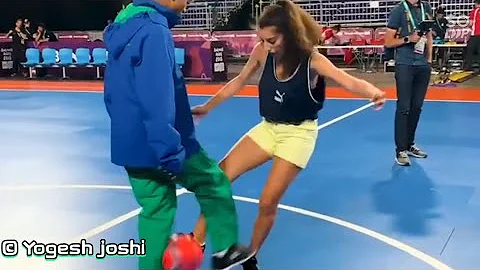 Paul Pogba Vs Lisa Zimouche World Panna Female Champion  Freestyle