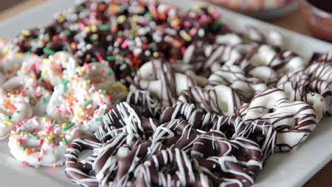 How to Make Chocolate Covered Pretzels ~ Tutorial