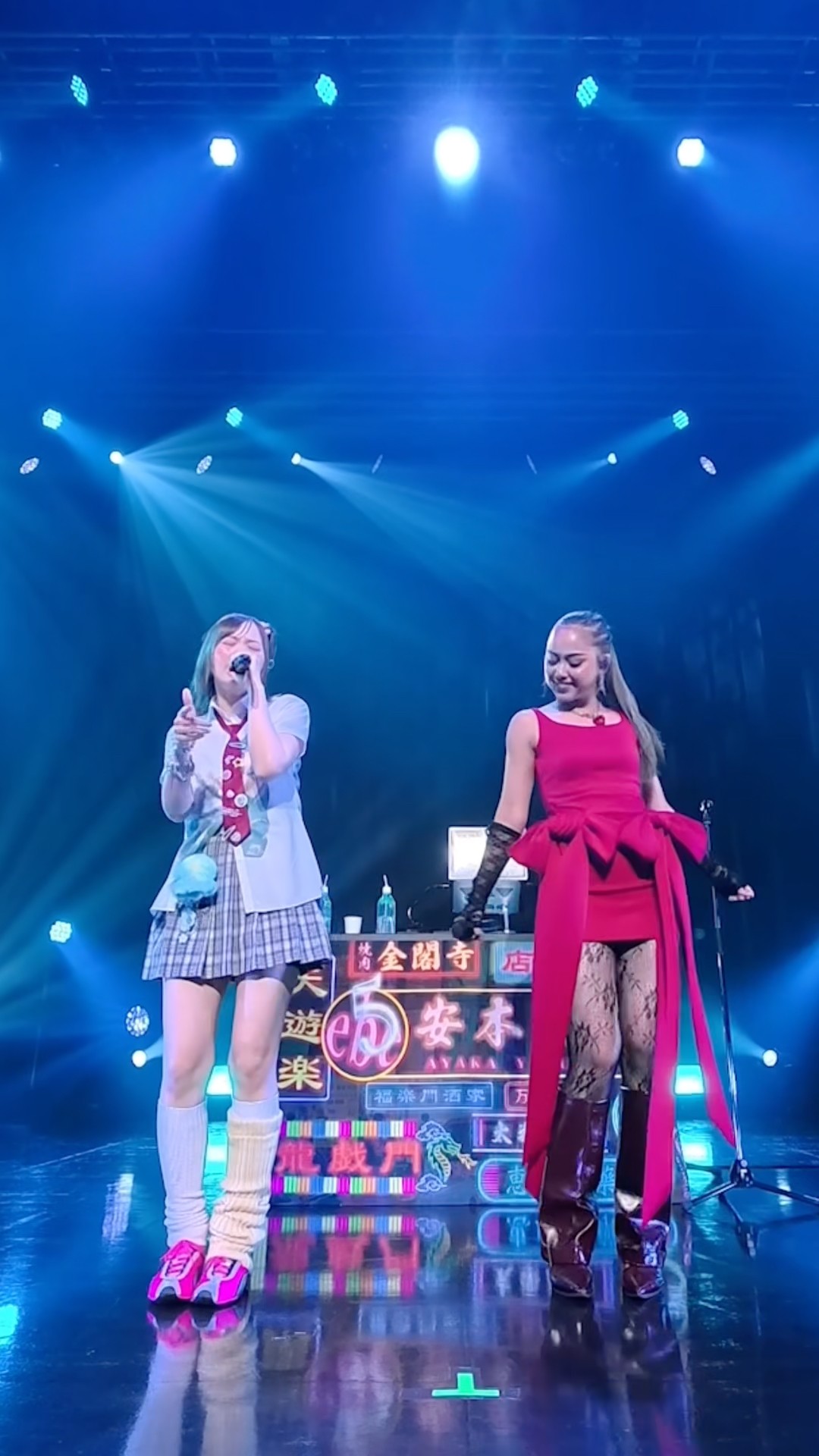 NecoMe (Ayaka Yasumoto)× #SiscaSaras 「#ModorenaiYoru」ライブ映像