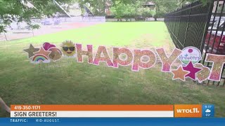 'Congratulations!' Make creative announcements with Sign Greeters