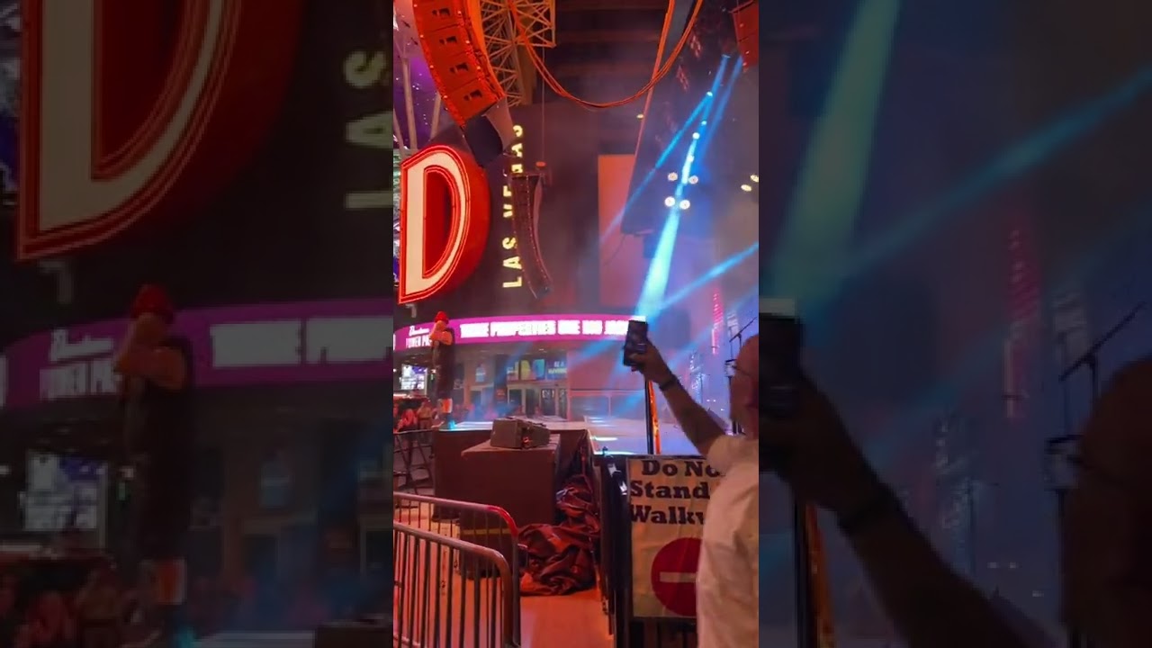 LIVE MUSIC ON FREMONT STREET 