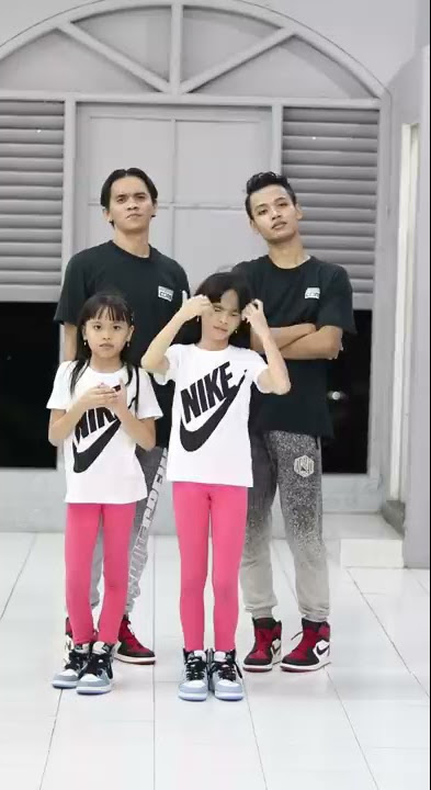 DINDA JANGAN MARAH MARAH